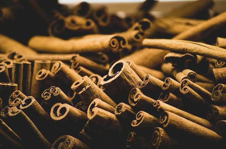 Cinnamon sticks (photo courtesy of Andrei George via Unsplash)